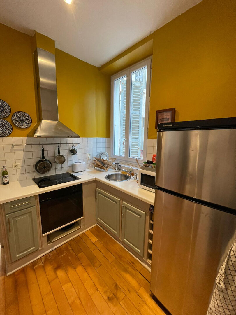 Photo T2 MEUBLÉ AVEC TERRASSE QUARTIER VAUBAN, MARSEILLE 13006 image 6/6