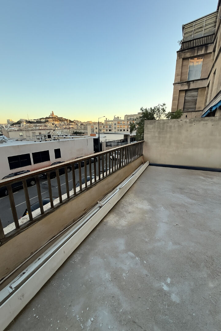 Photo T2 meublé rénové  Marseille 2éme - Square Protis image 2/6