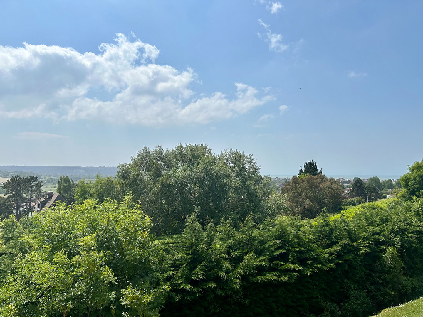 Agence immobilière de Agence AUBERT Blonville sur mer - Agence AUBERT