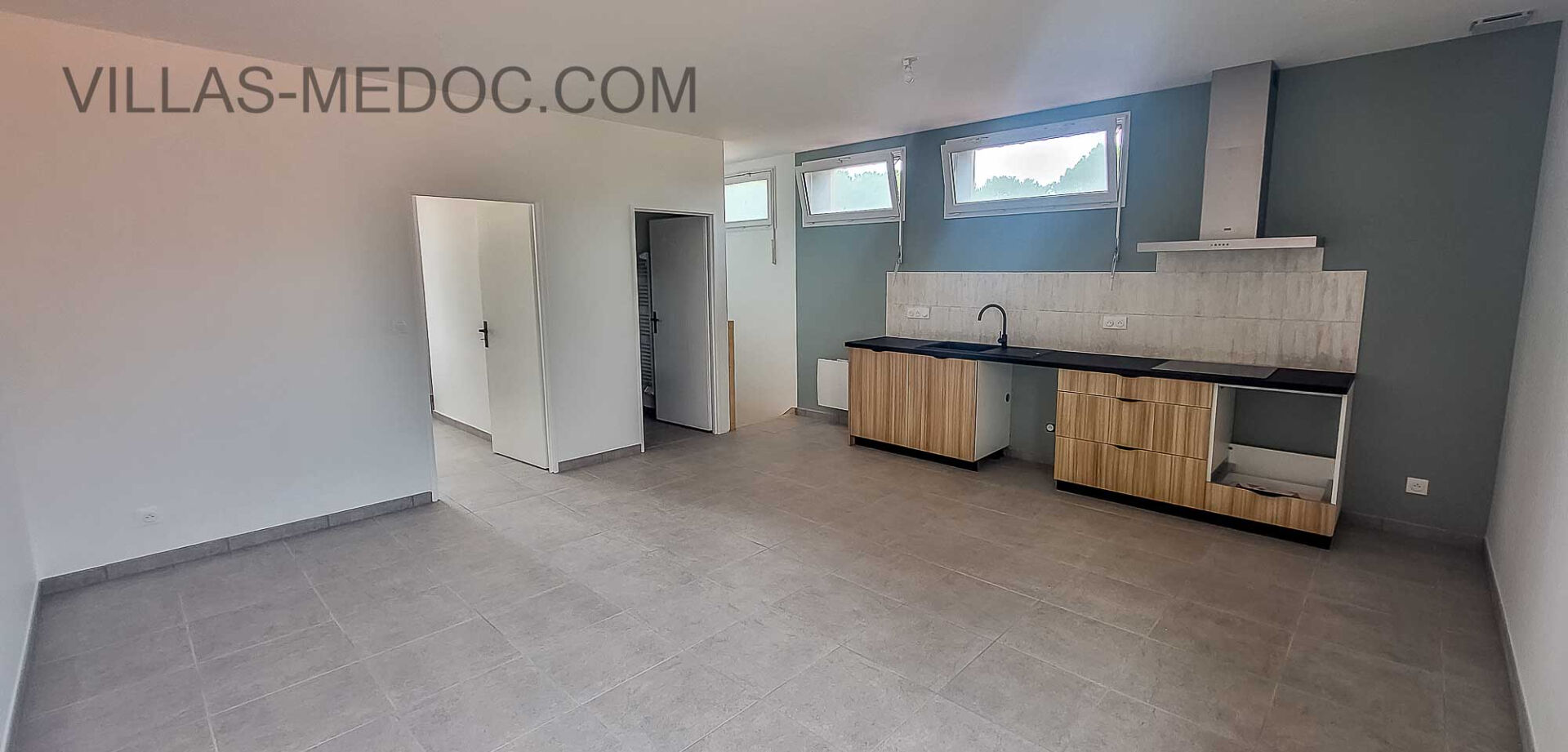 Photo MONTALIVET  DUPLEX  51,70 M² image 1/6