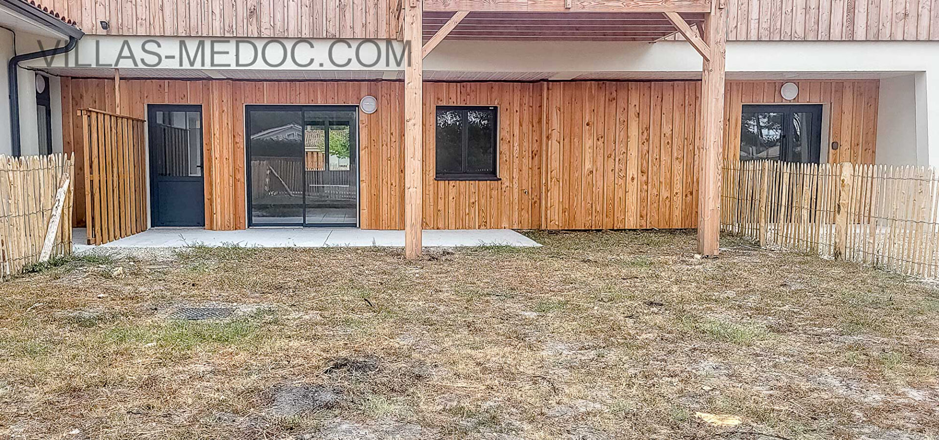 MONTALIVET  APPARTEMENT 69,80 M²