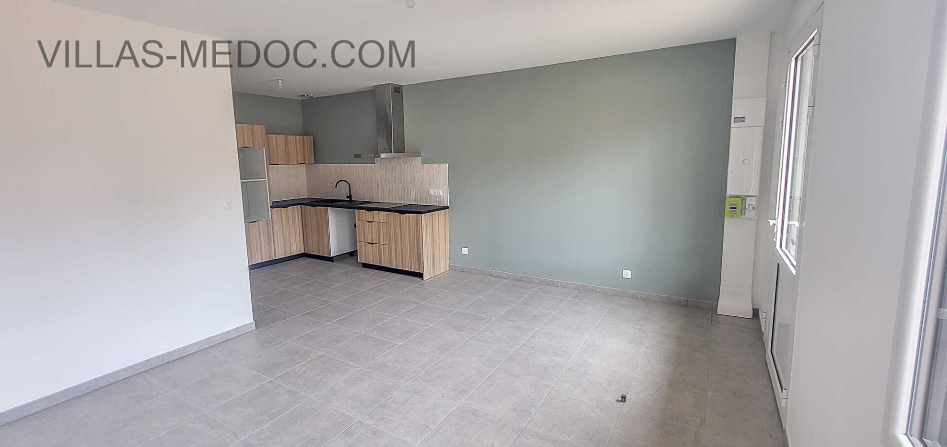 Photo MONTALIVET  APPARTEMENT 55,70 M² image 3/6