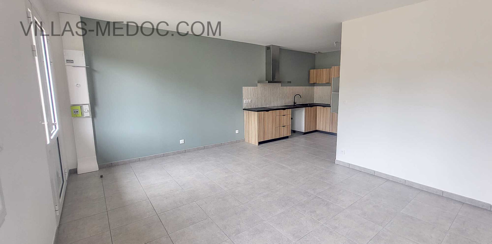 Photo MONTALIVET  APPARTEMENT 55,60 M² image 3/6