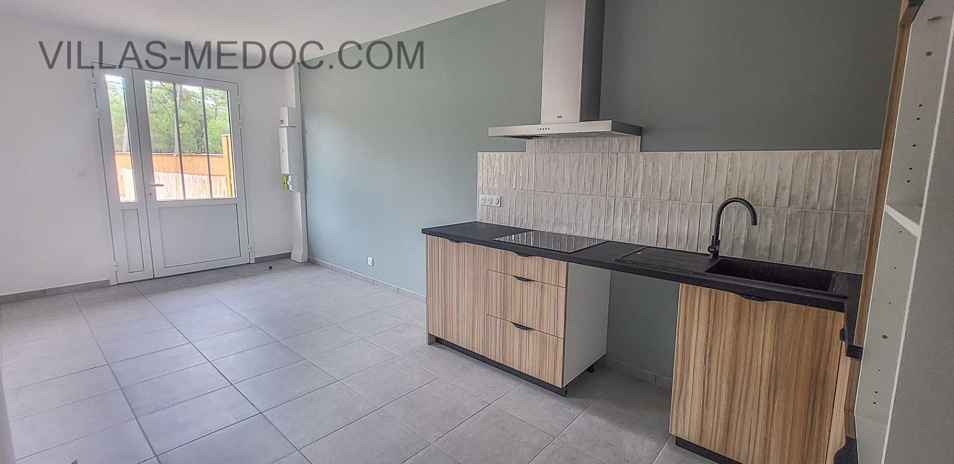 Photo MONTALIVET  APPARTEMENT 55,60 M² image 4/6