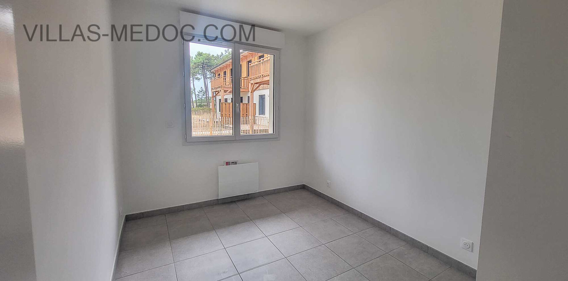Photo MONTALIVET  APPARTEMENT 55,60 M² image 6/6