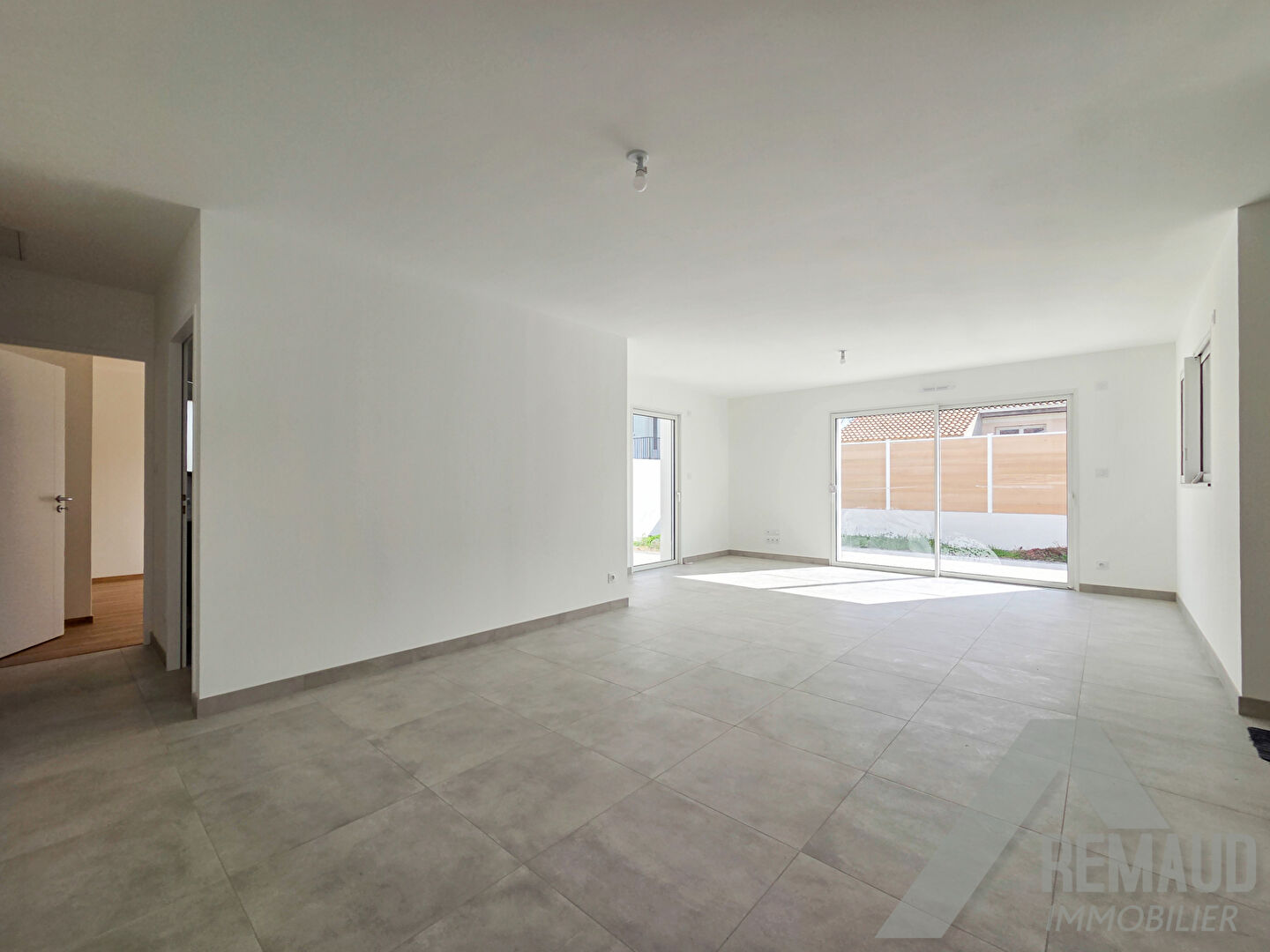 Photo AIZENAY - Proche Forêt et Piste Cyclable image 4/6