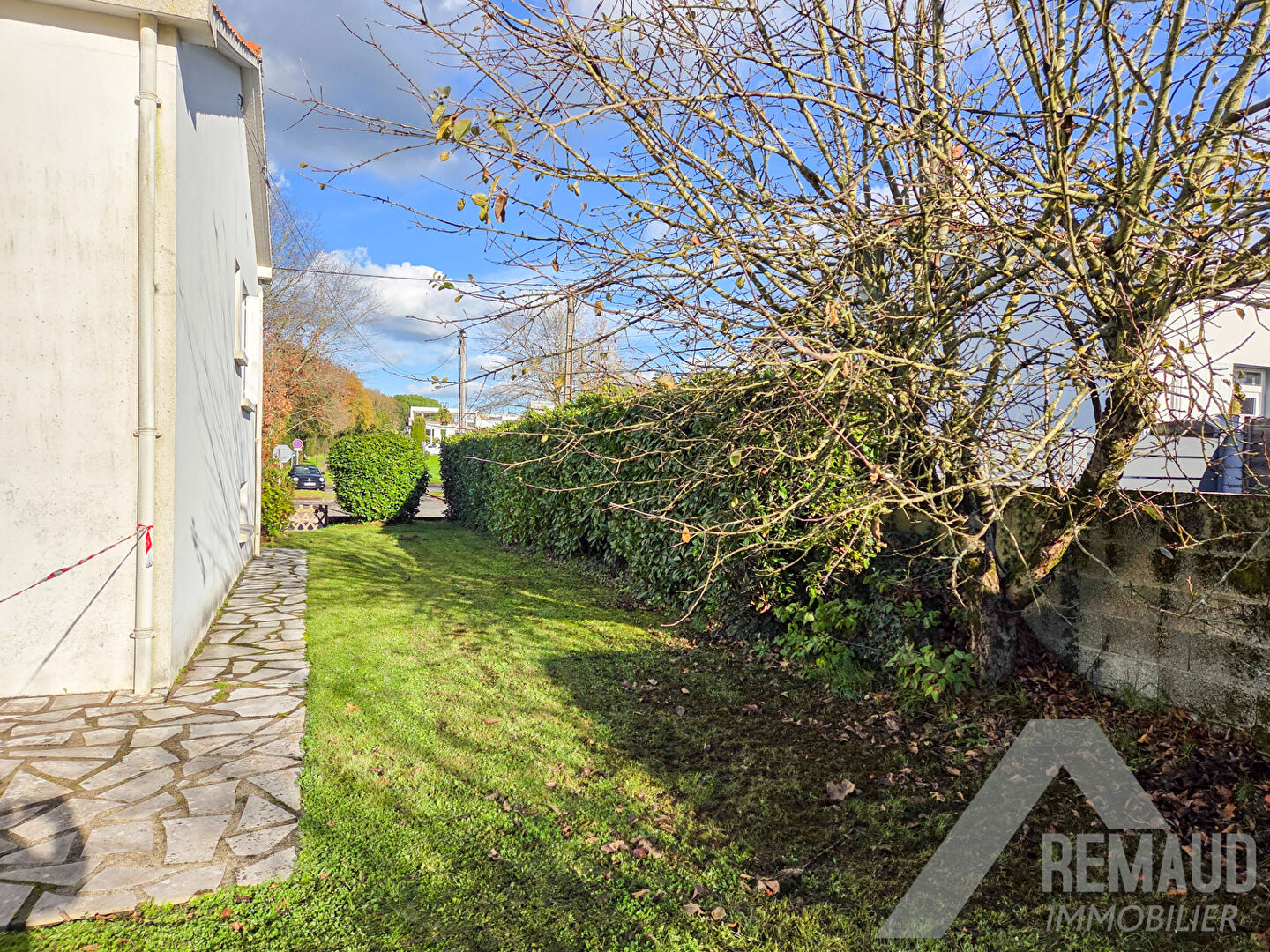 Photo AIZENAY - Centre ville image 5/5