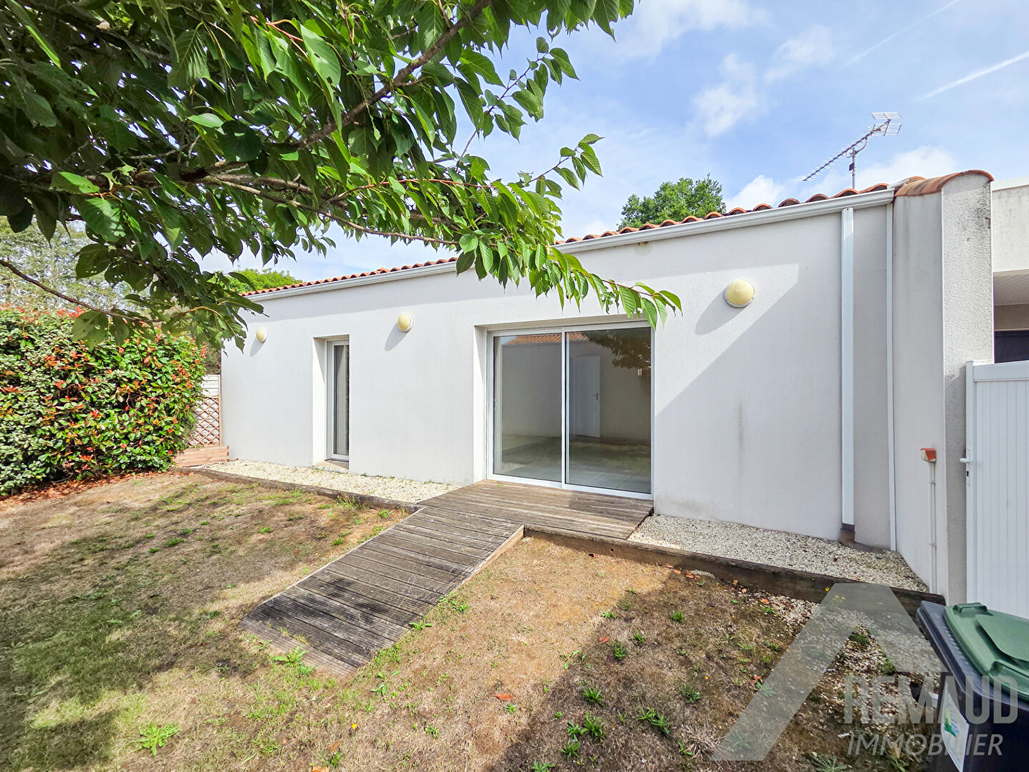 Agence immobilière de AGENCE IMMOBILIERE REMAUD Aizenay - AGENCE REMAUD
