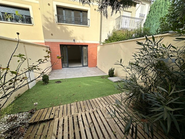 Agence immobilière de AGENCE DU VILLAGE Croissy sur seine