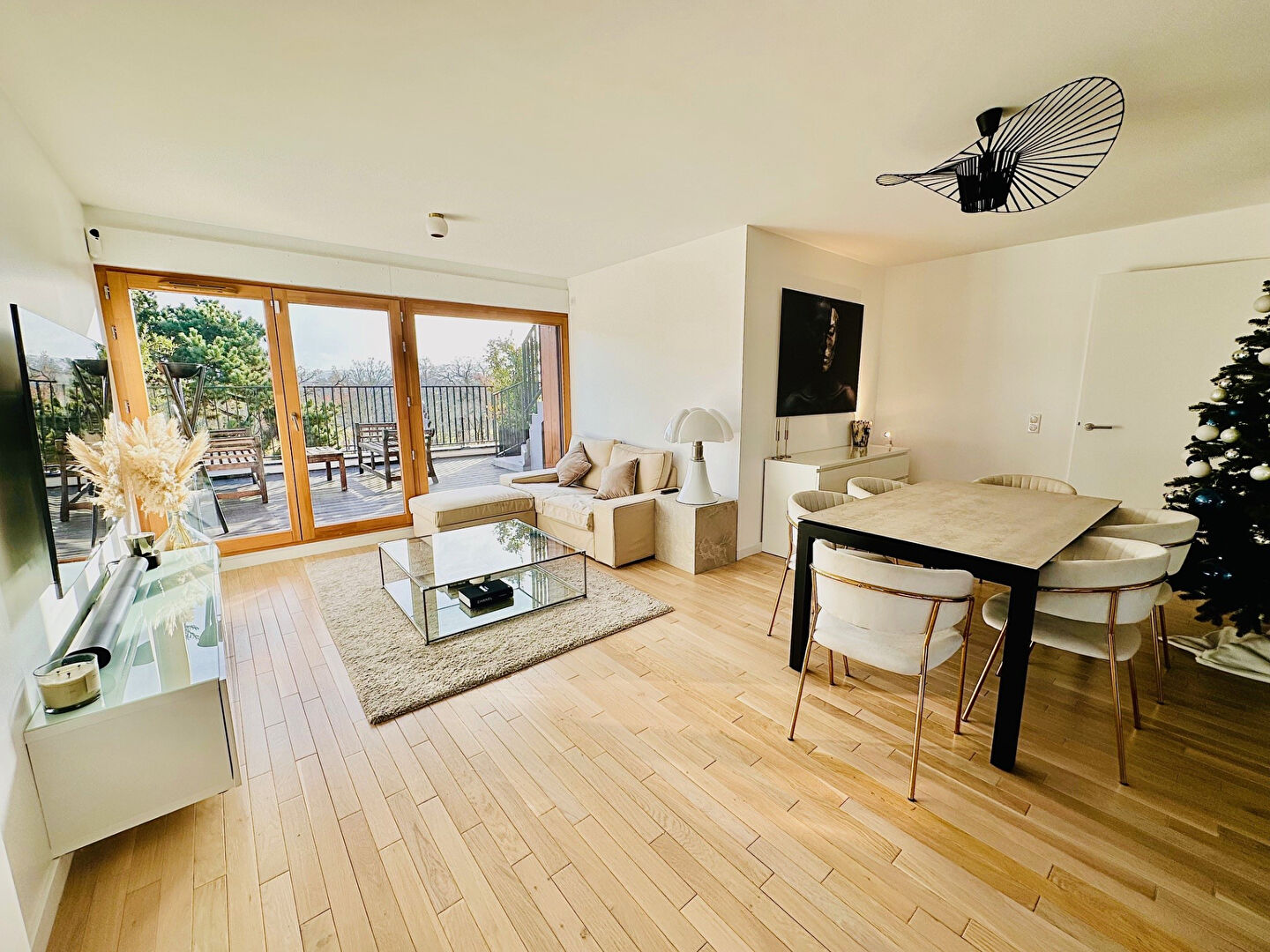 Photo PENTHOUSE meublé  Le Vésinet- 4 /5 pièces - Duplex 100 m2  avec terrasses image 1/6