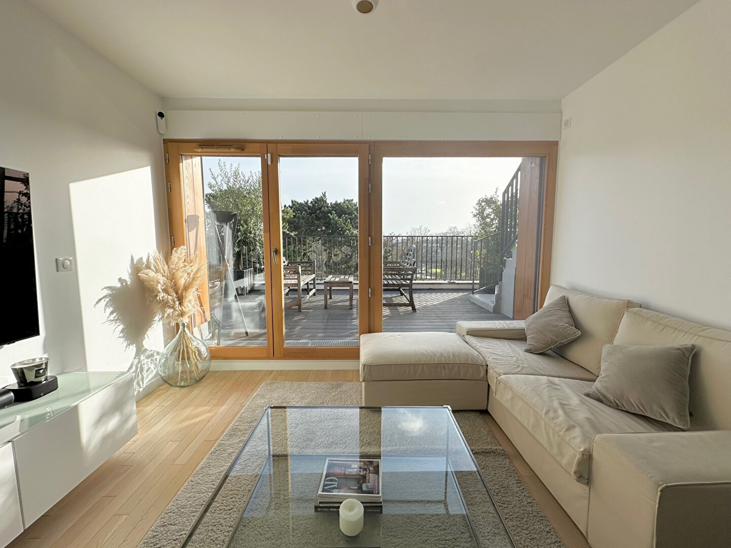 Photo PENTHOUSE meublé  Le Vésinet- 4 /5 pièces - Duplex 100 m2  avec terrasses image 5/6