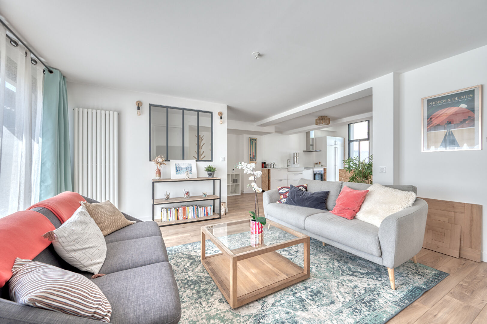 MAISON CONTEMPORAINE-7 pièces -160m² - en meublé - CROISSY SUR SEINE