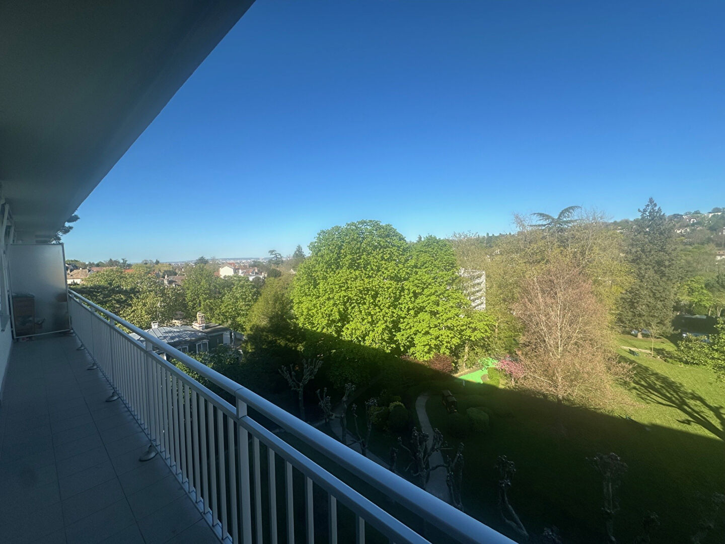 Agence immobilière de AGENCE DU VILLAGE Croissy sur seine