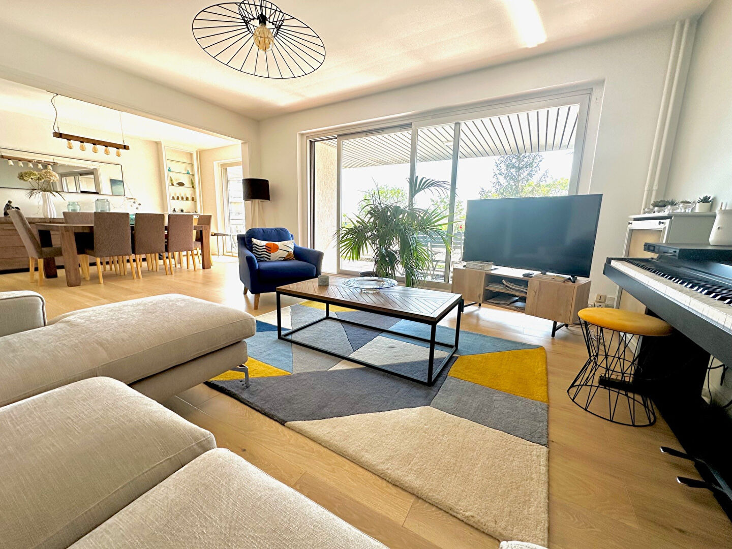 Agence immobilière de AGENCE DU VILLAGE Croissy sur seine