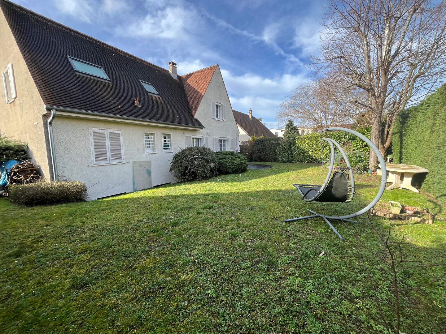 Agence immobilière de AGENCE DU VILLAGE Croissy sur seine