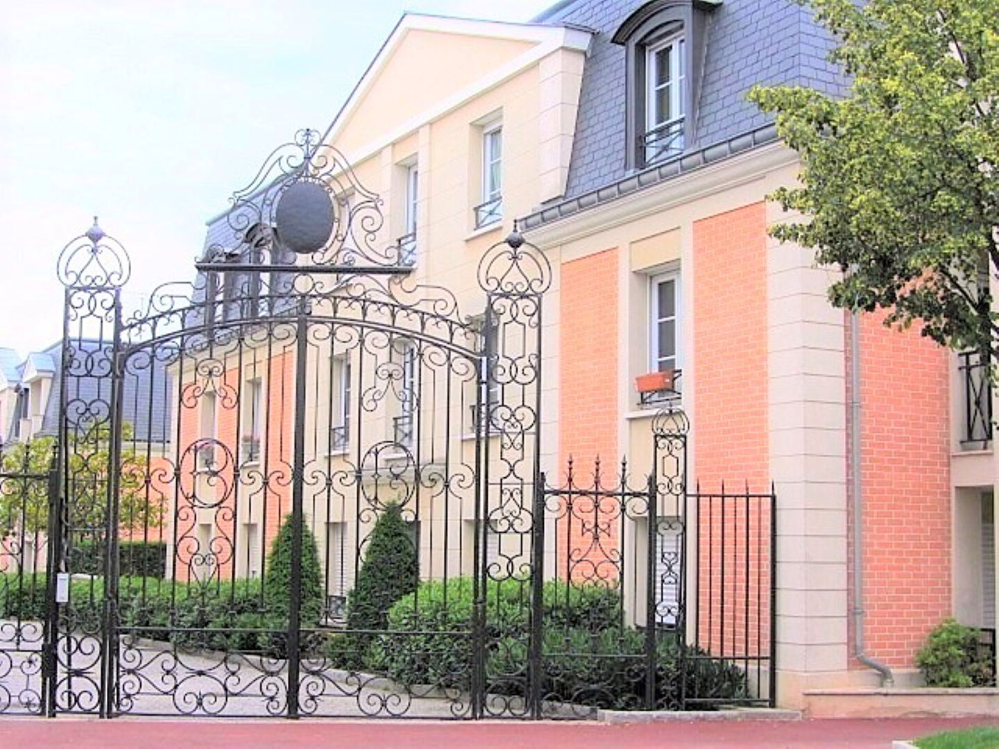 Agence immobilière de AGENCE DU VILLAGE Croissy sur seine