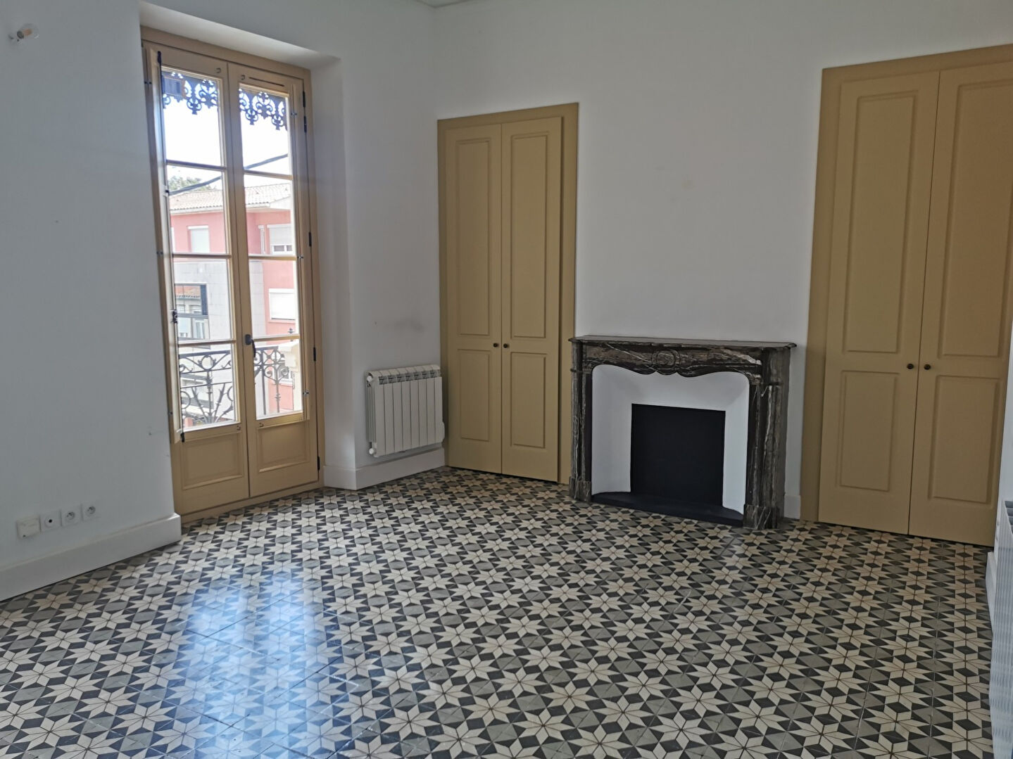 Photo APPARTEMENT narbonne - 1 pièce(s) - 42m² image 2/5