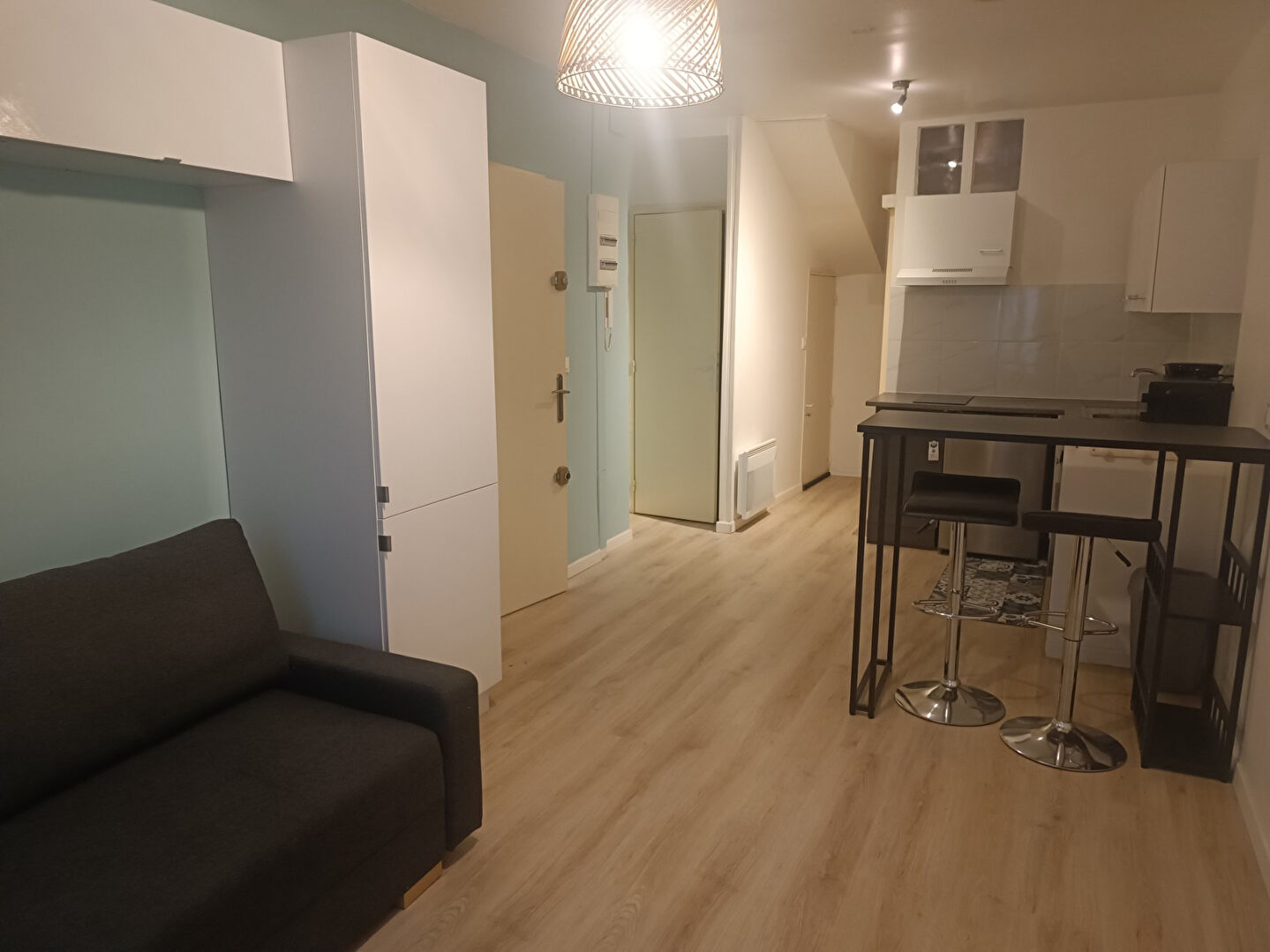 Photo STUDIO NARBONNE - 1 pièce(s) - 20 m2 image 2/4