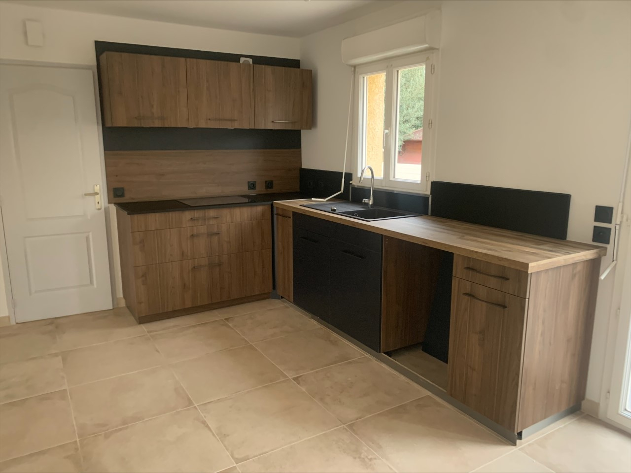 Photo Maison Bages 4 pièce(s) 95 m2 image 3/6