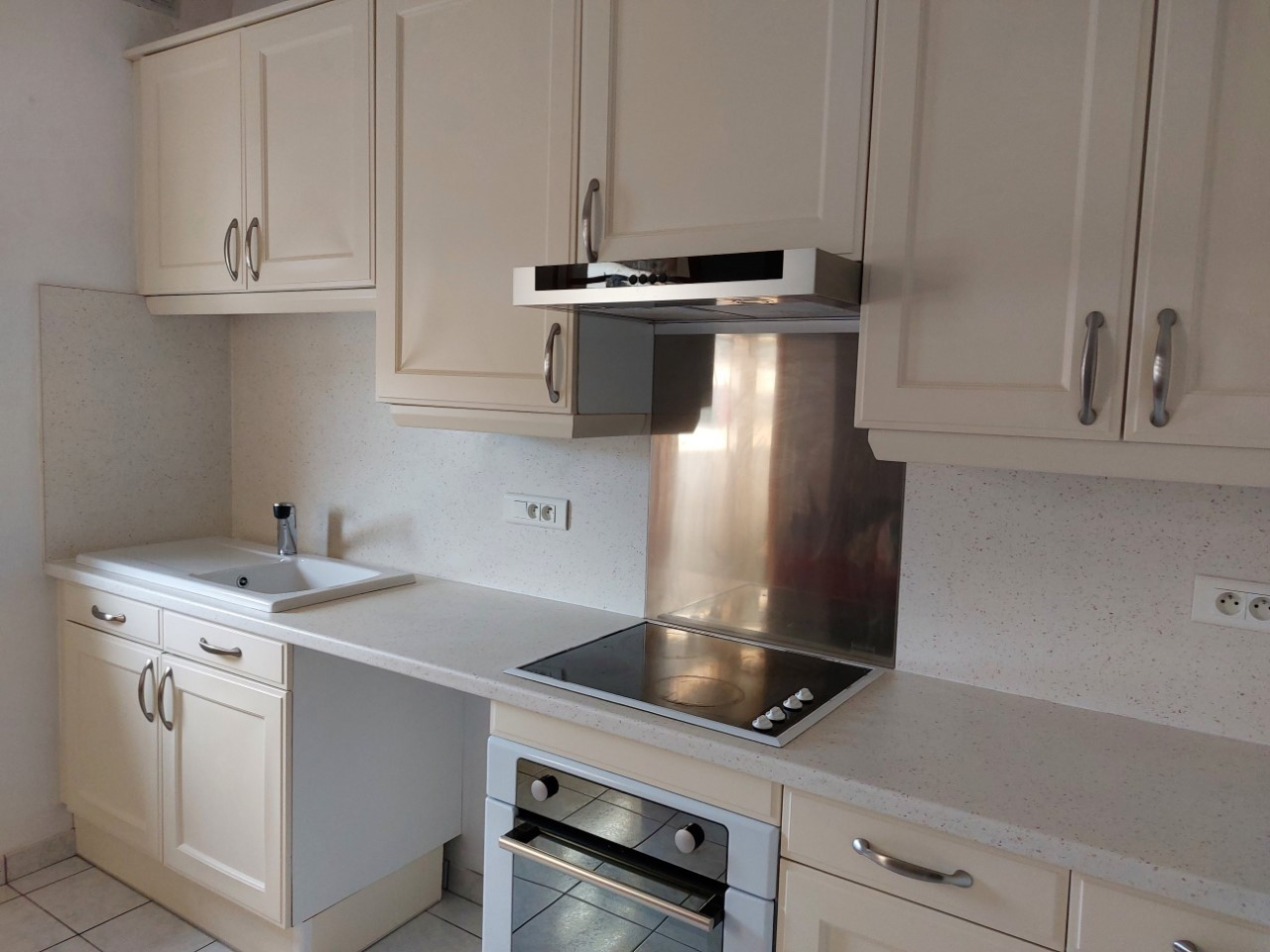 Photo Appartement Narbonne 4 pièce(s) 85 m2 image 6/6