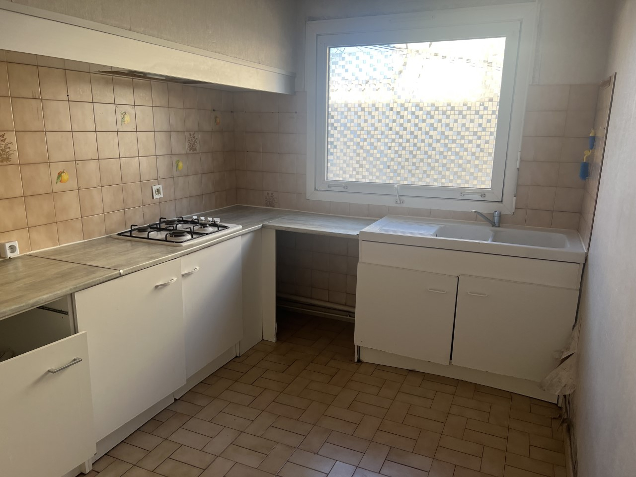 Photo Appartement Narbonne 4 pièce(s) 76.30 m2 image 2/6