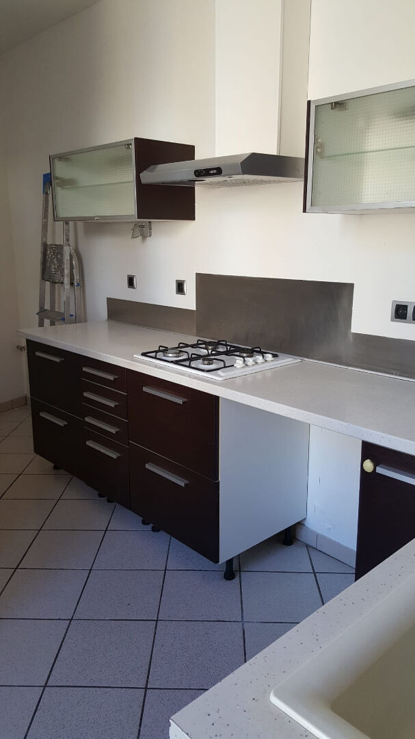 Photo IMMEUBLE image 5/6