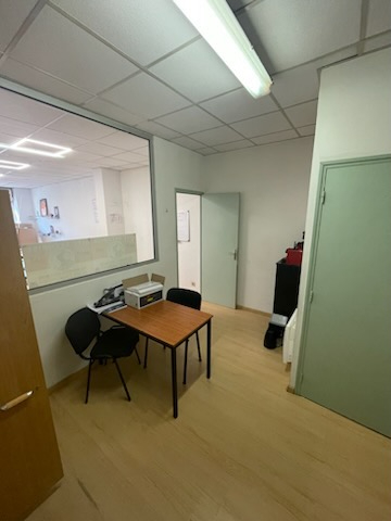 Photo LOCAL image 2/4