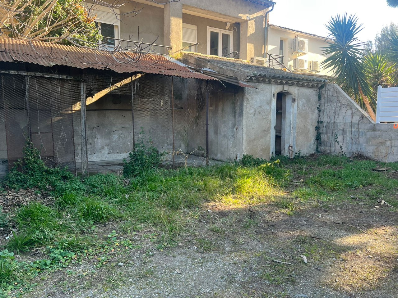 Photo Immeuble Narbonne 95 m2 image 2/4