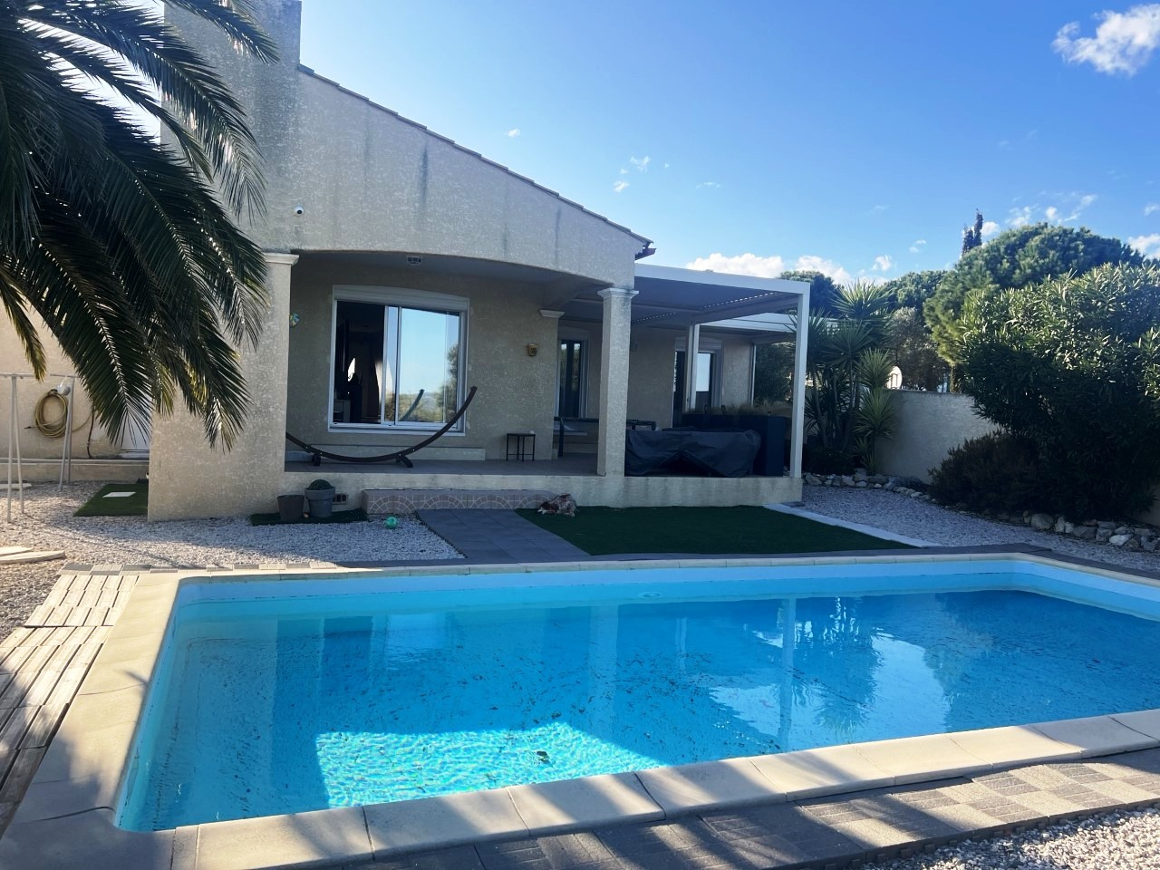 Photo Villa Narbonne 5 pièce(s) 150 m2 image 1/6