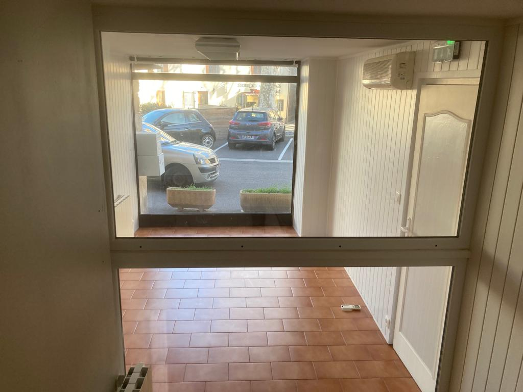 Local commercial Tuchan 1 pièce(s) 30 m2