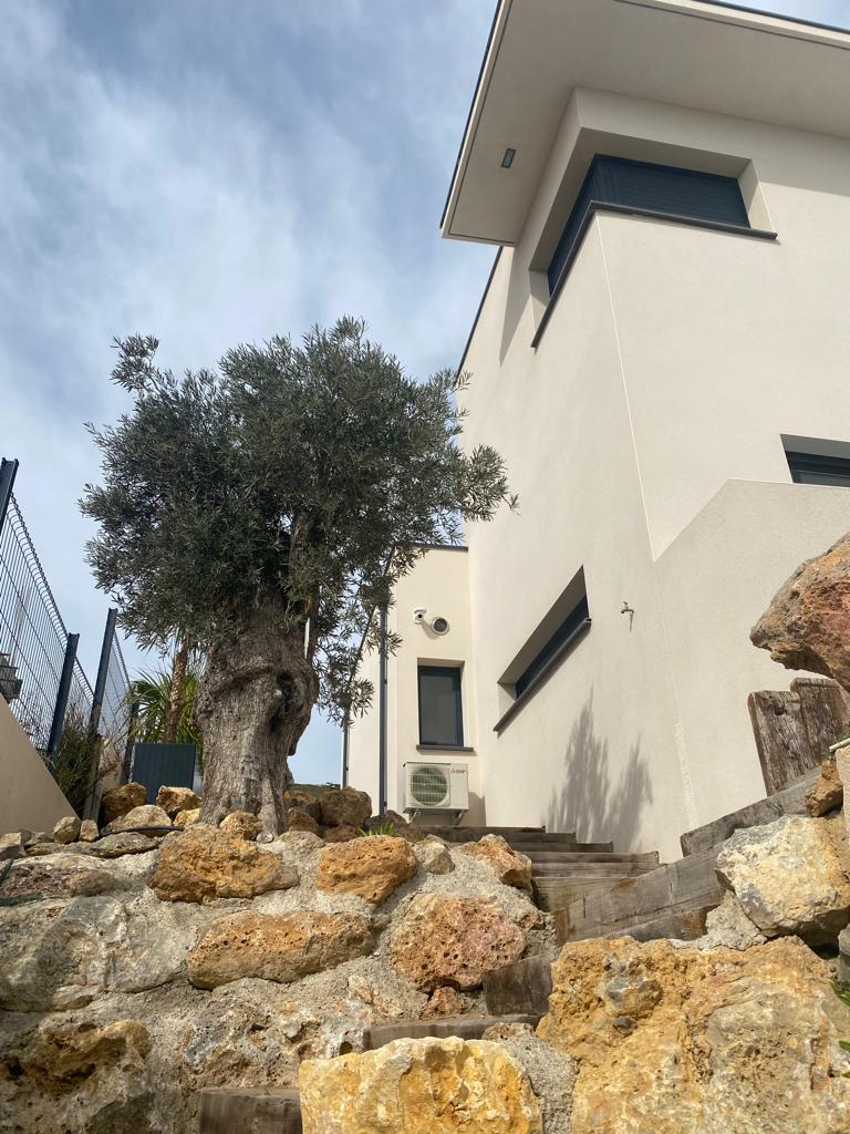 Villa Narbonne 6 pièce(s) 209 m2