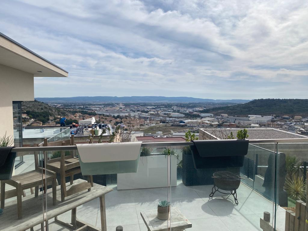 Photo Villa Narbonne 6 pièce(s) 209 m2 image 2/6