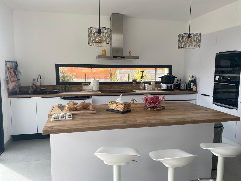 Photo Villa Narbonne 6 pièce(s) 209 m2 image 4/6