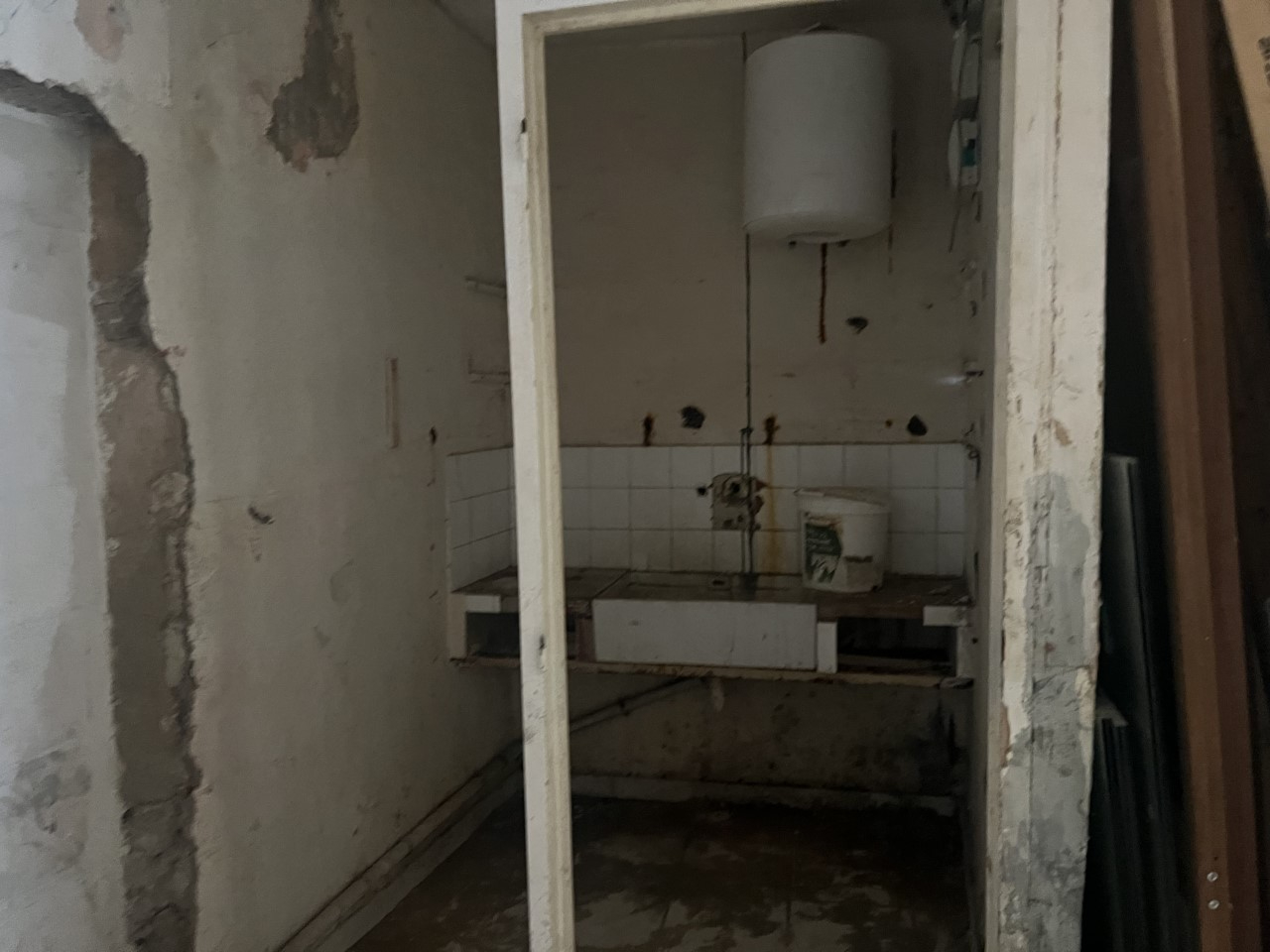 Photo Murs Narbonne 2 pièce(s) 62 m2 image 2/5