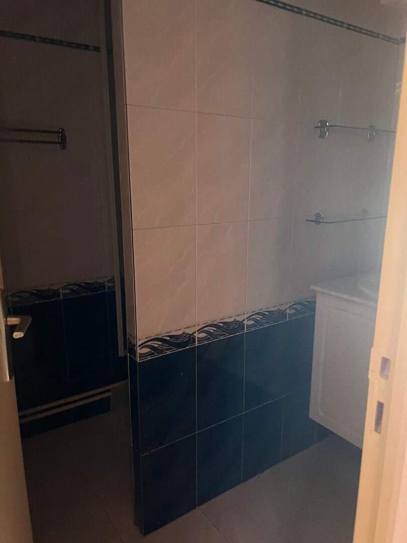 Photo Appartement Narbonne 5 pièce(s) 210 m2 image 4/6