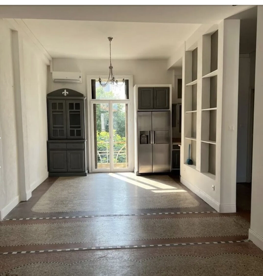 Photo Appartement Narbonne 3 pièce(s) 104.36 m2 image 3/6