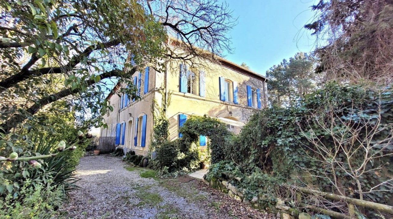 Maison Narbonne 9 pièce(s) 428 m2