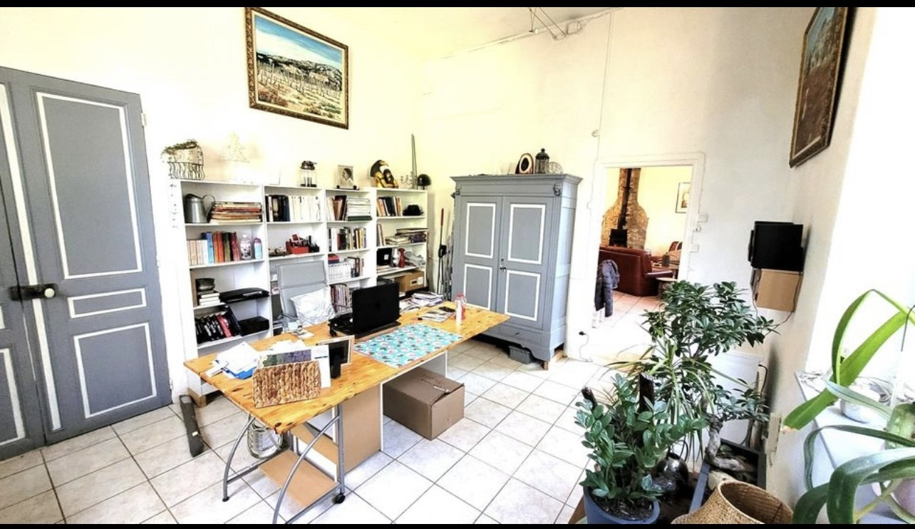 Photo Maison Narbonne 9 pièce(s) 428 m2 image 4/6