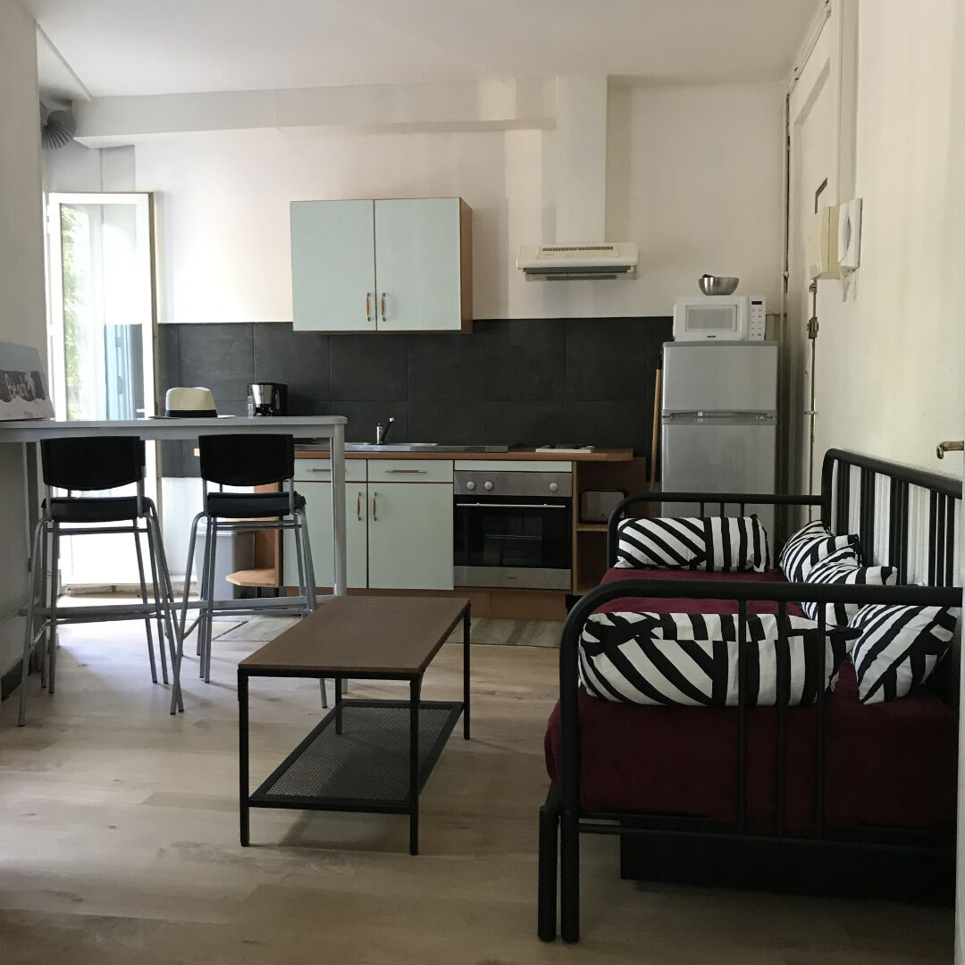 Appartement Narbonne 2 pièce(s) 30 m2