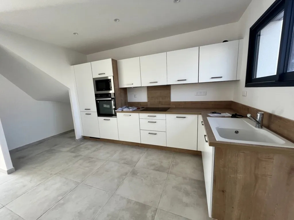 Photo Maison Narbonne 4 pièce(s) 105 m2 image 2/6