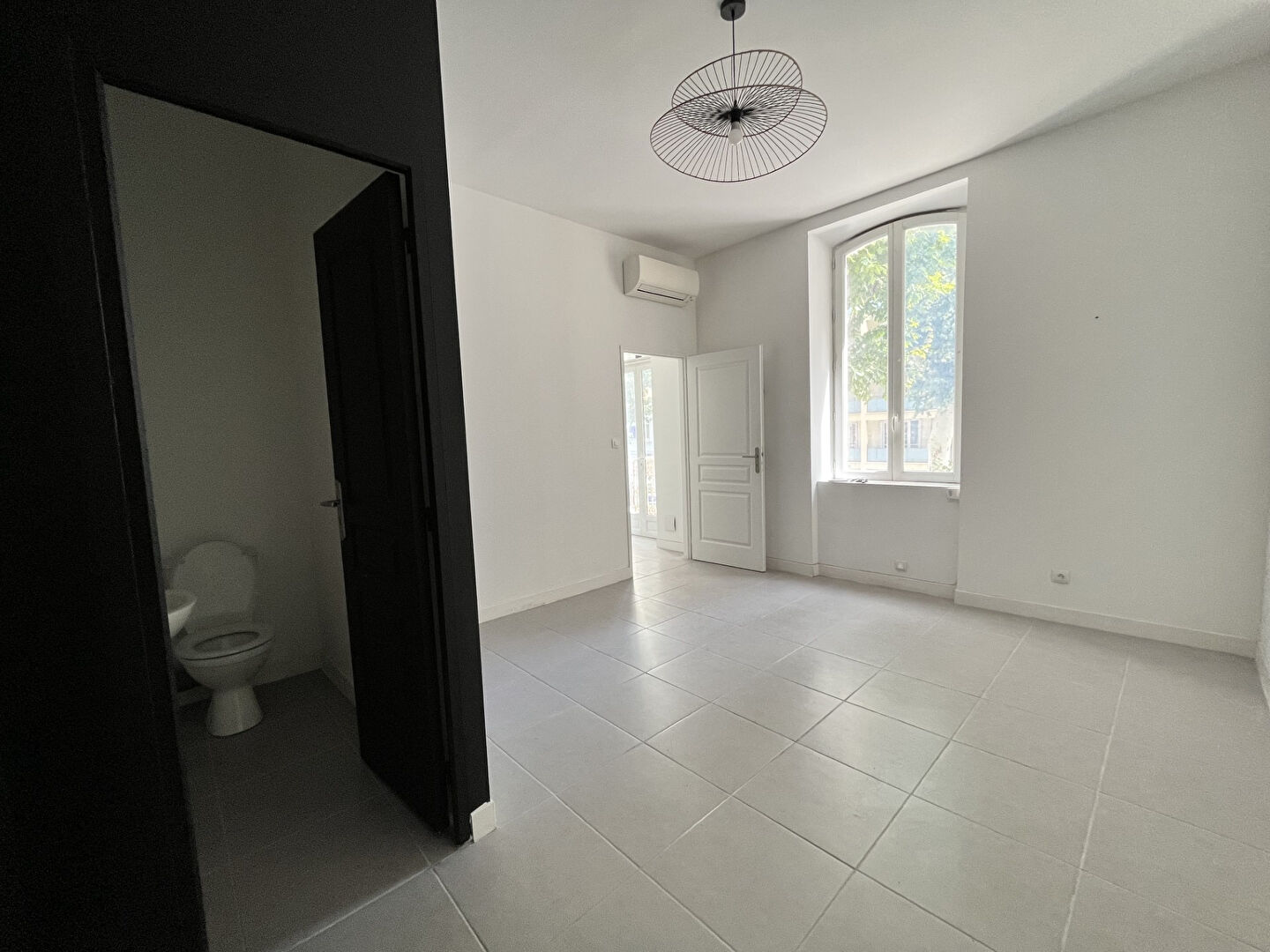 Photo Bureaux Narbonne 50 m2 image 2/6