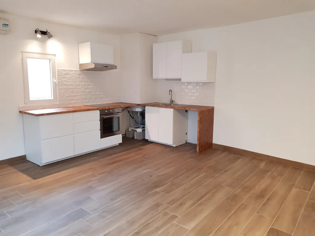 Appartement Narbonne 3 pièce(s) 60 m2 balcon possibilité garage