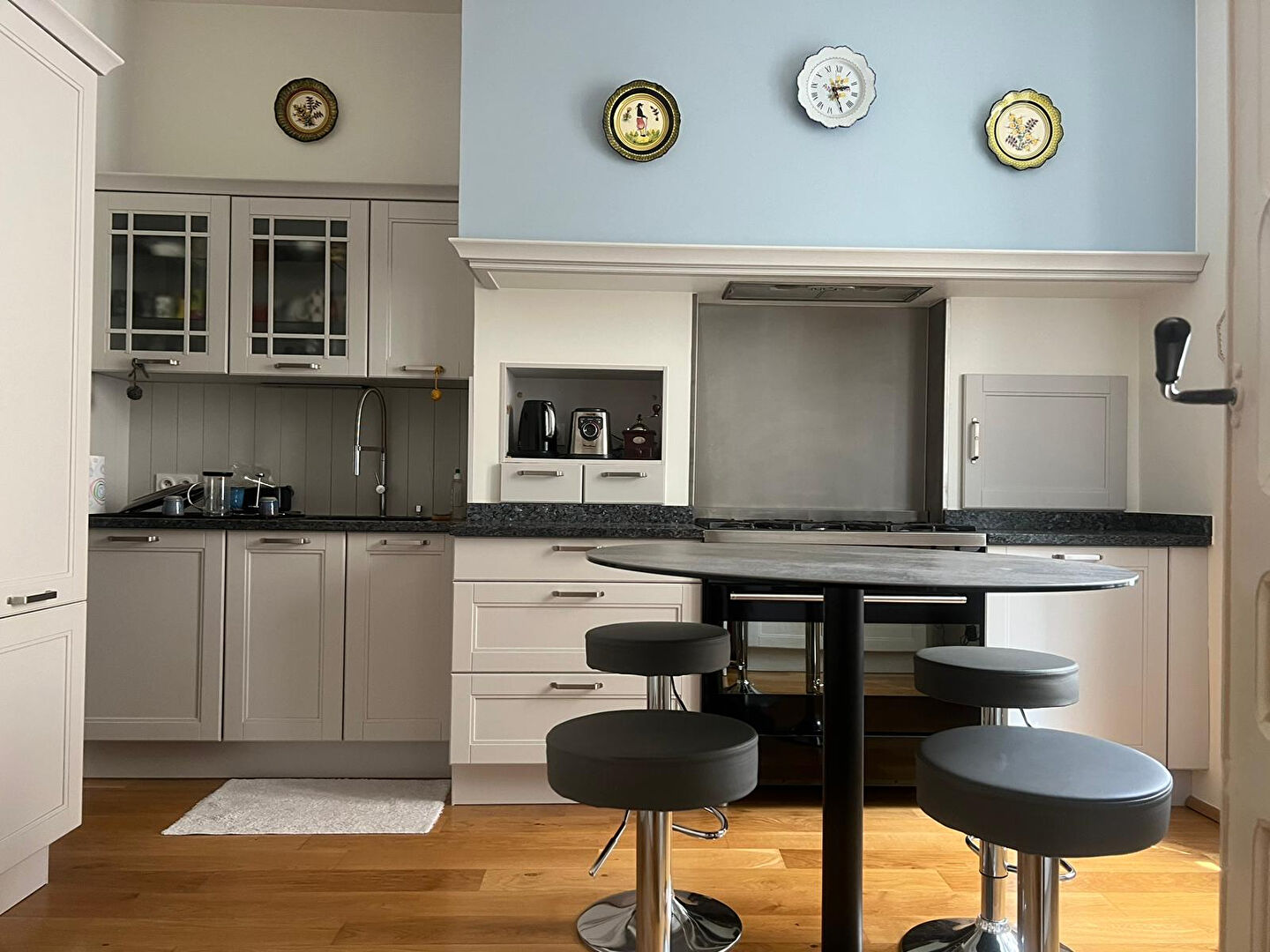 Photo Narbonne face aux halles Appartement T4 avec terrasse de 25m² image 2/6