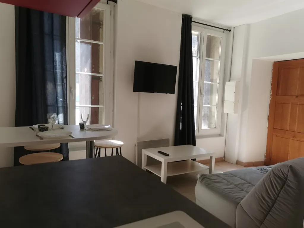 Photo Appartement Cuxac D Aude 17 m2 loué 9% de rentabilité image 1/4