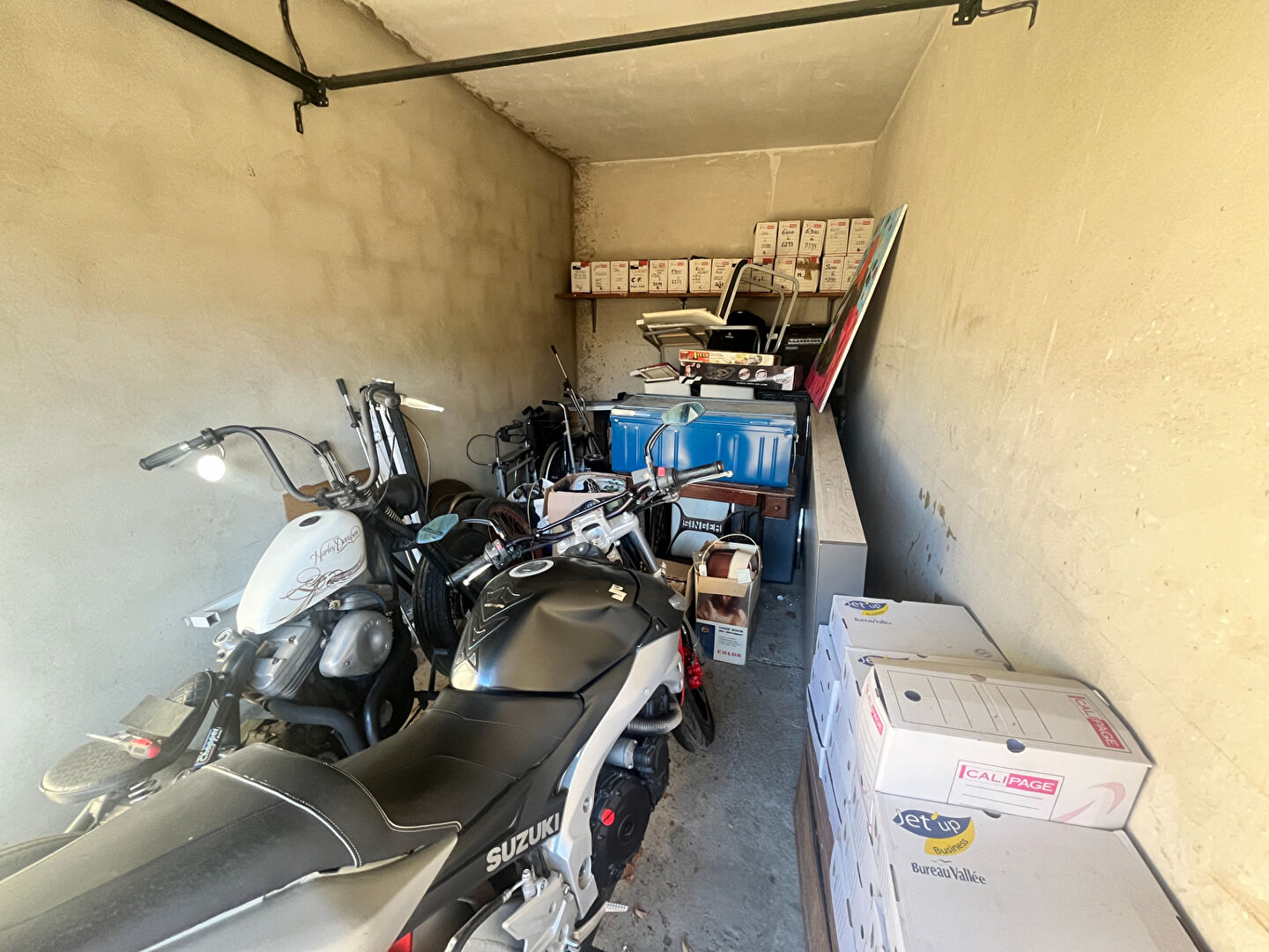 Photo Parking / box Narbonne 13 m2 image 2/4