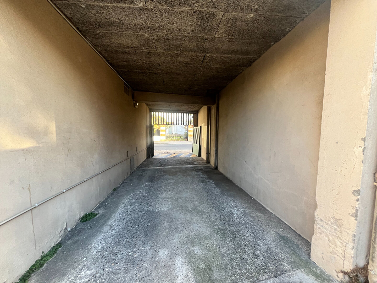 Photo Parking / box Narbonne 13 m2 image 4/4