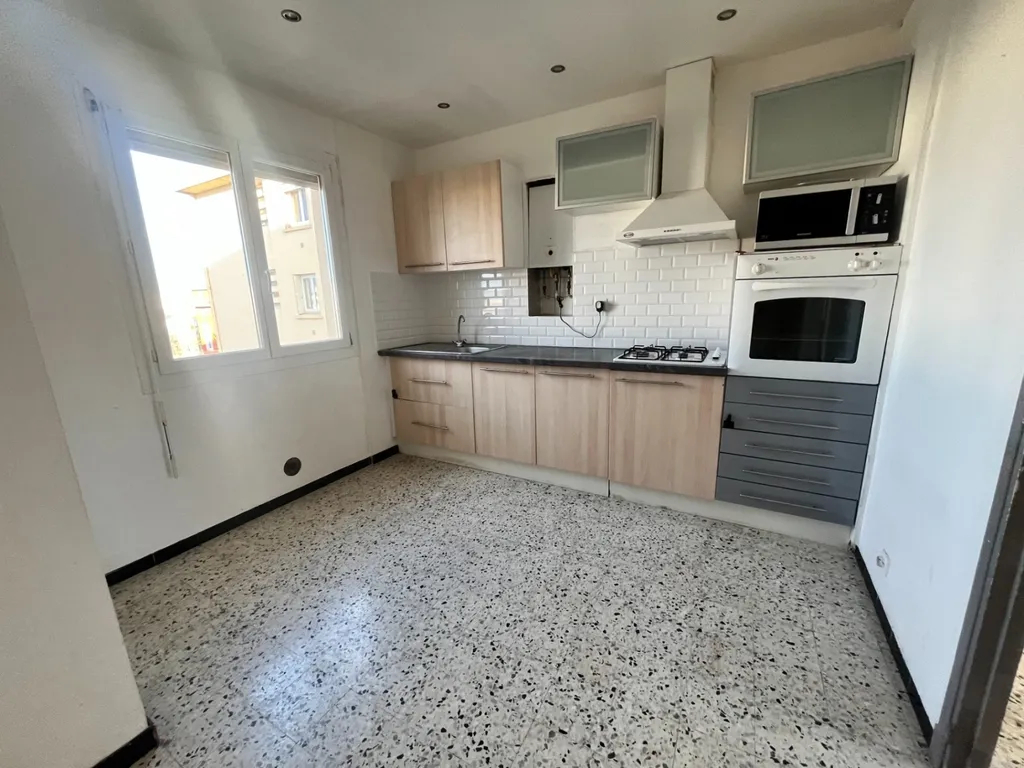 Photo Appartement t4 image 3/6