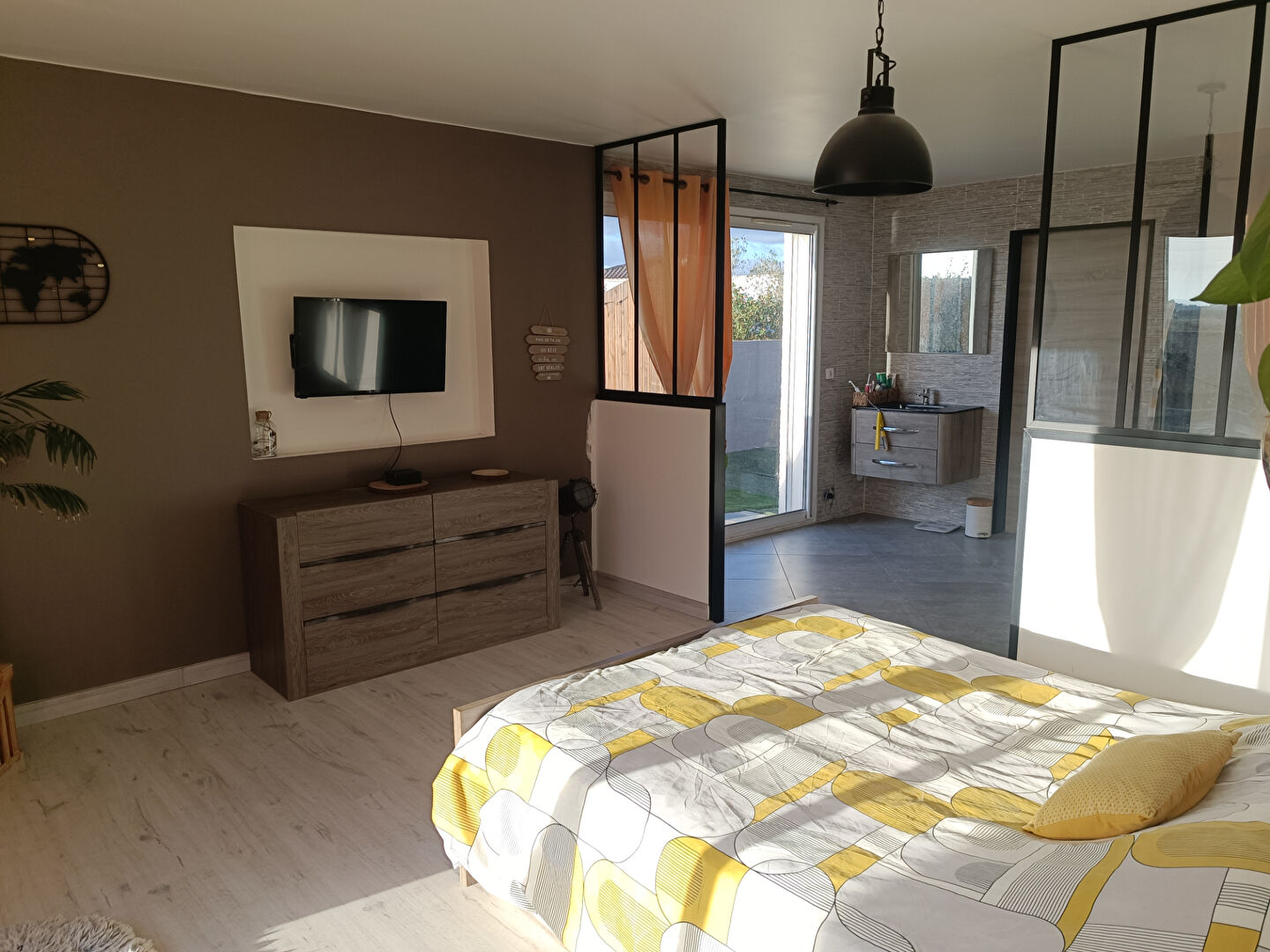 Photo Ensemble immobilier image 5/6