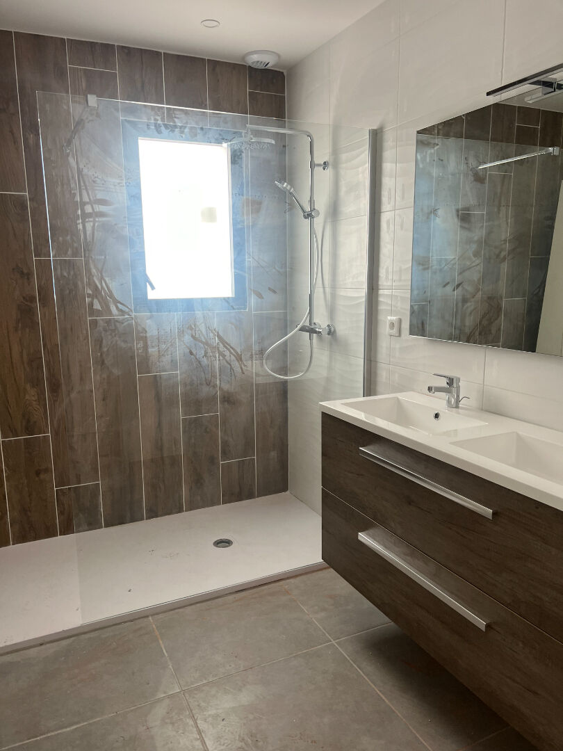 Photo Narbonne Maison neuve T4 image 3/6