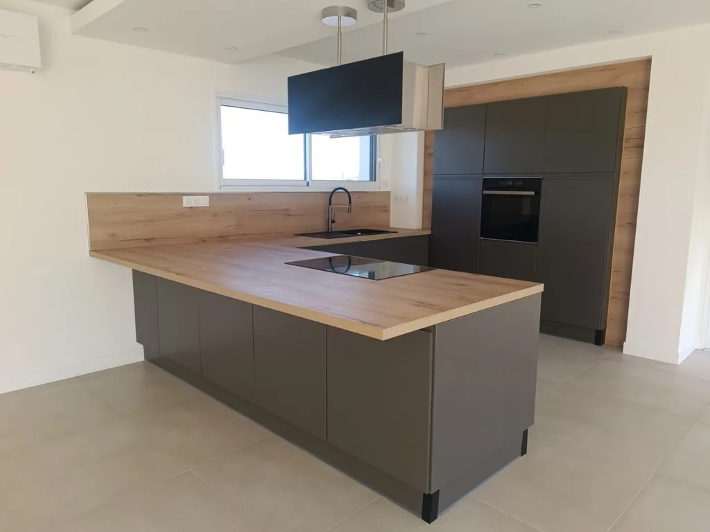 Photo Villa Narbonne 5 pièce(s) 165 m2 image 2/6